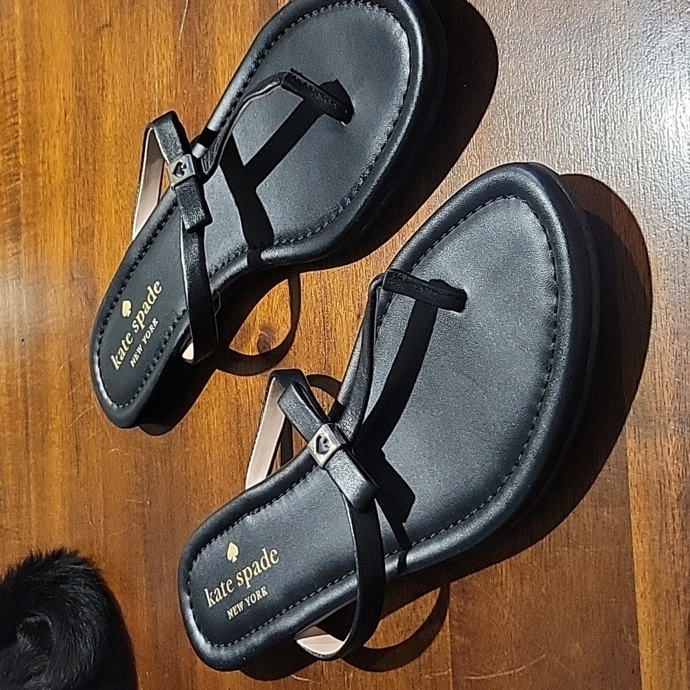 Kate Spade Black Bow Sandals Flip-Flop Size 6 NWOT